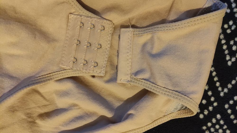 Body wyszczuplające modelujące damskie S beżowe nowe