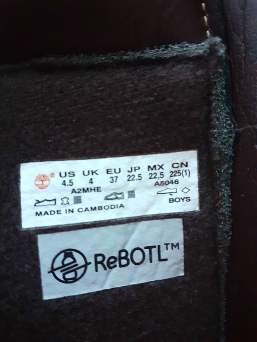 Botas, sapatos  de menina