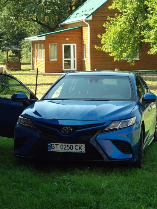 Toyota Camry 2018