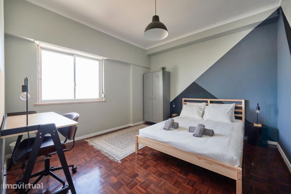 Quarto - localizado em Olaias Lisbon