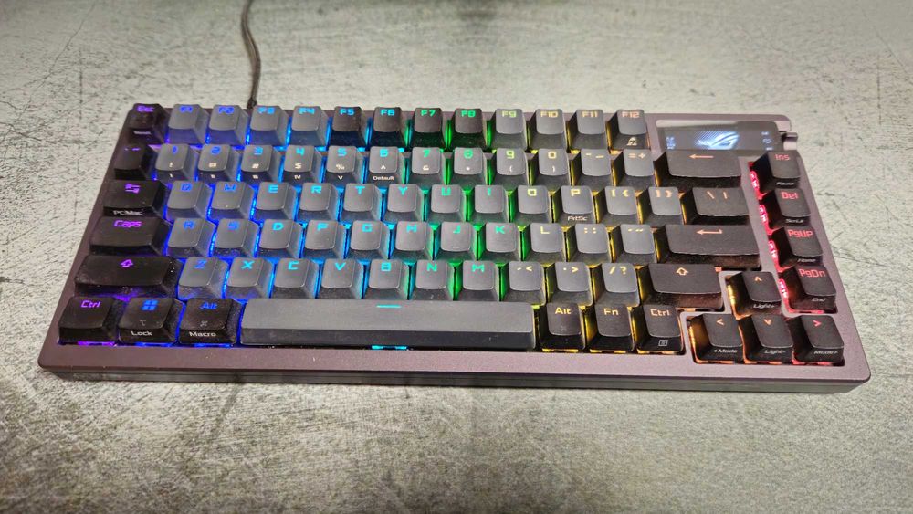 Asus ROG Azoth RGB - klawiatura mechaniczna premium