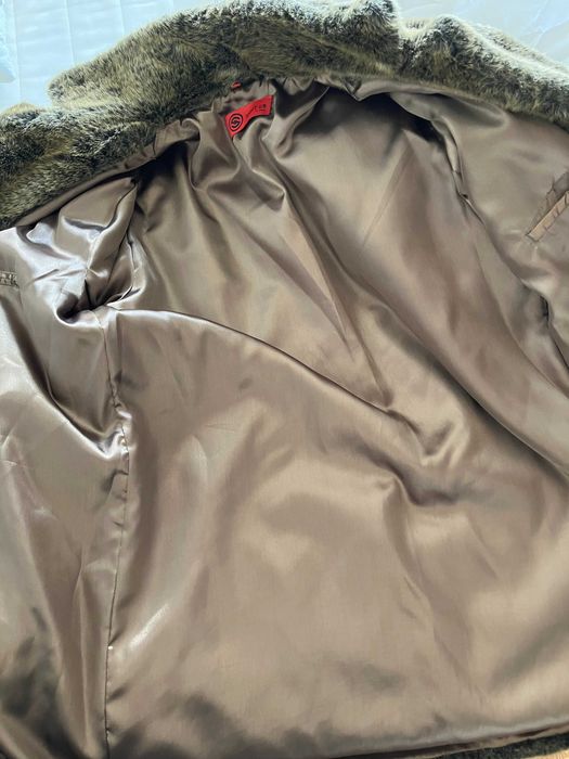 Casaco em pelo sintético