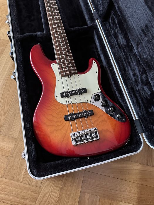 Fender Jazz Bass V American Deluxe 2002