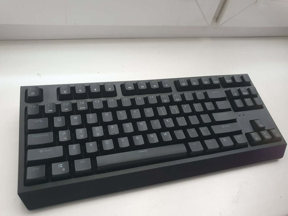 Sprzedam Klawiaturę Thor TKL 230 lite