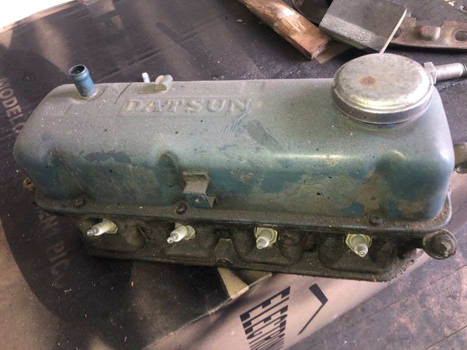 Colaça de datsun 1200