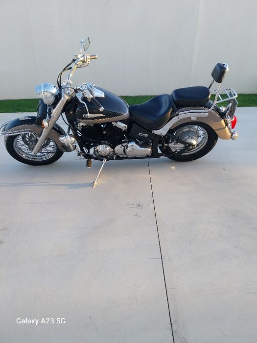 Vendo uma yamaha XVS 650 A