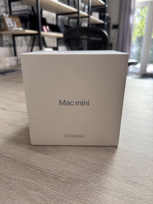 Apple Mac Mini 2024 M4 Pro 14/20 Core 64GB RAM 4TB SSD 10GbE новий