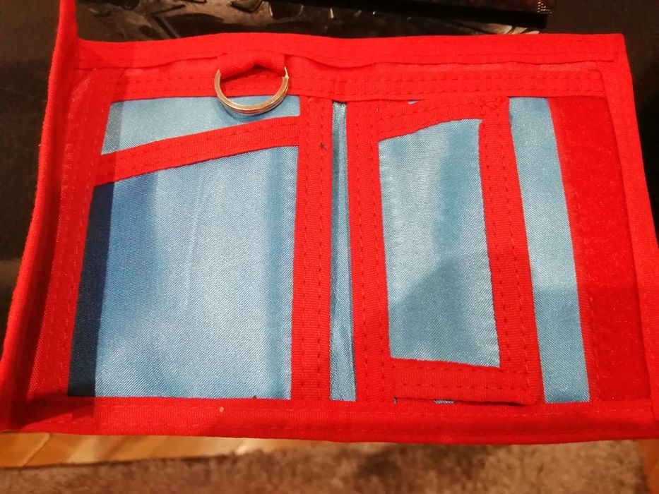 . Porta moedas..
