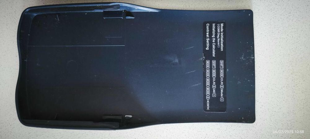 Máquina calculadora CASIO fx-82MS