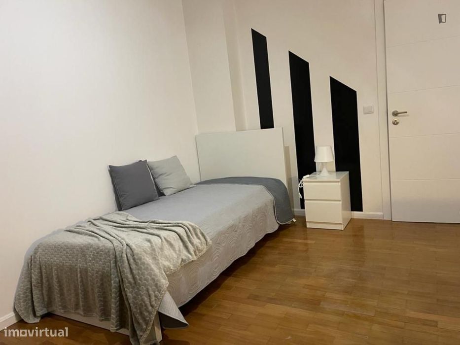 Quarto - localizado em Leiria