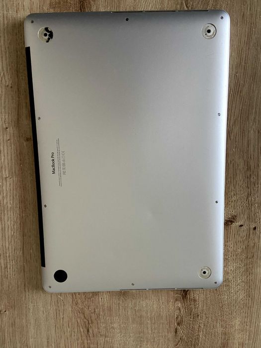 MacBook Pro Retina, 15 cali, mid 2015 r.