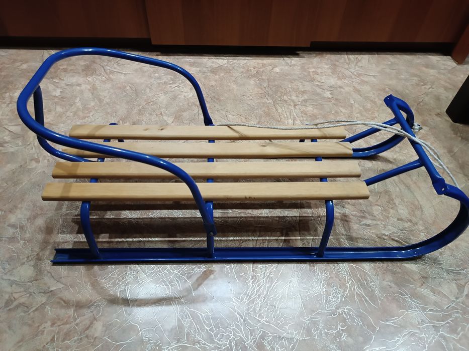 Санки металеві в гарному стані