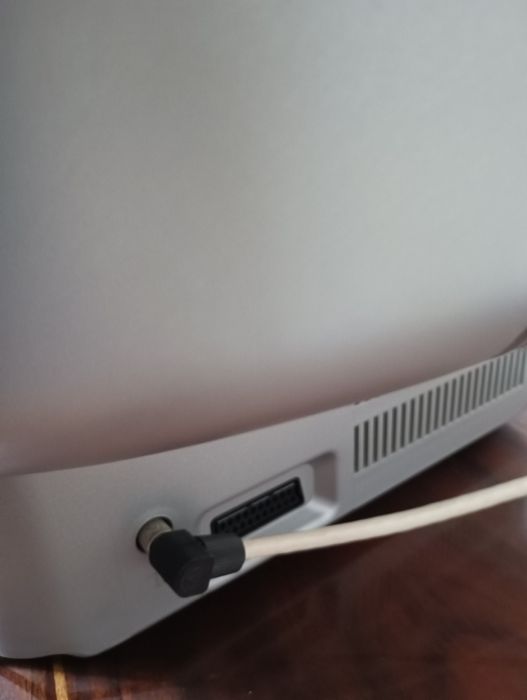 Televisão excelente estado