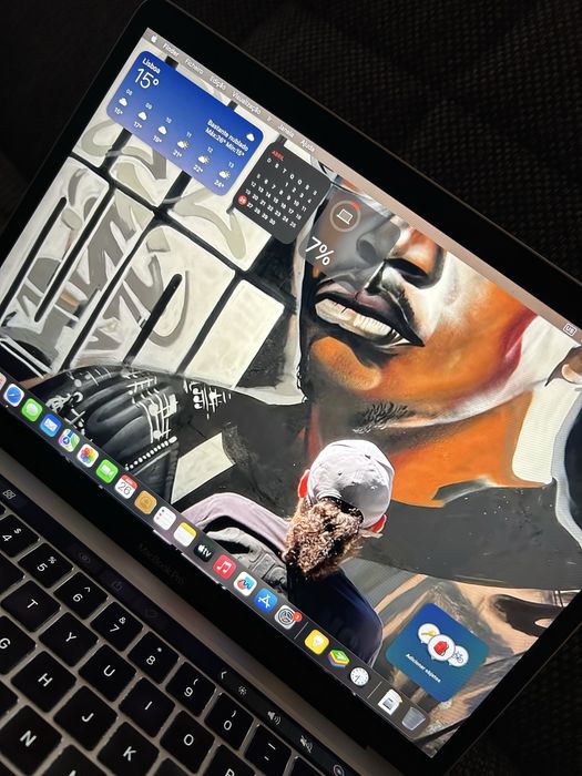macbook pro 13" m1 (2020) com 16gb ram 512