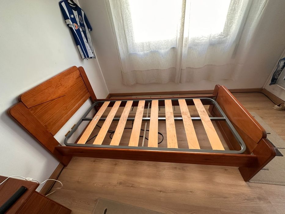 Cama solteiro madeira