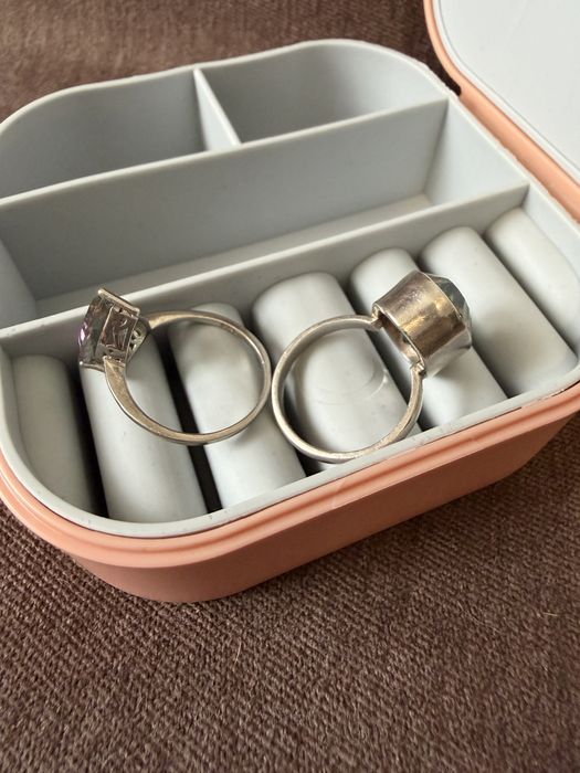 Серебряное кольцо мистик топаз