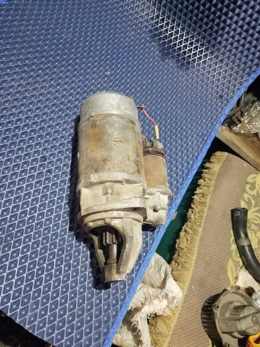 Генератор ВАЗ три штуки