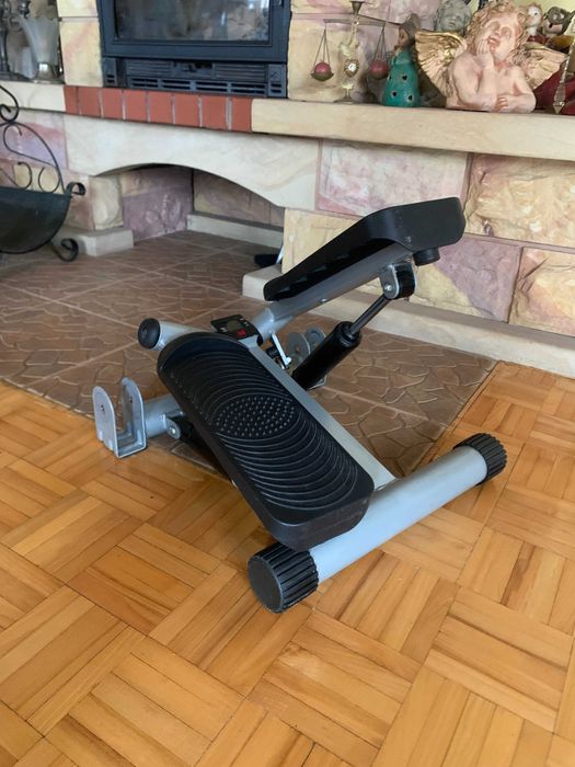 Stepper treningowy do ćwiczeń skrętny skośny fitness z komputerkiem