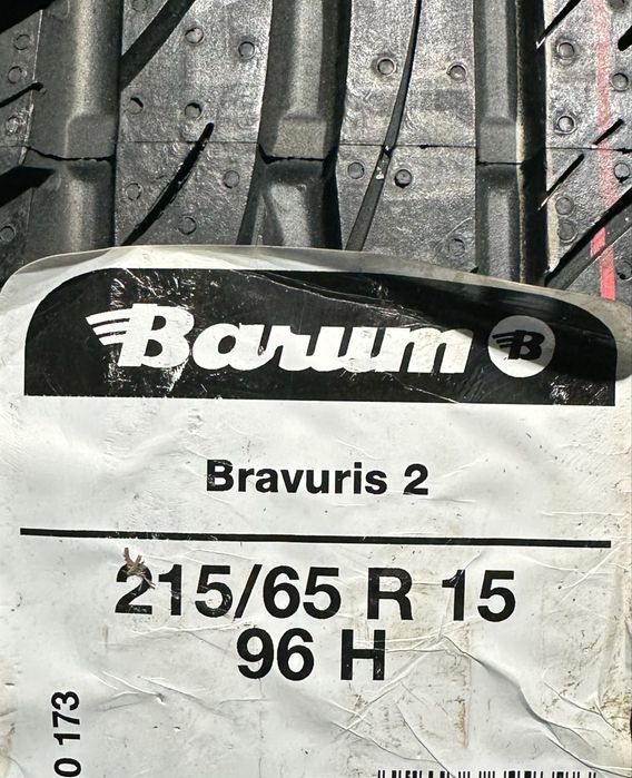 2X NOWE Barum Bravuris 2 215/65 R15