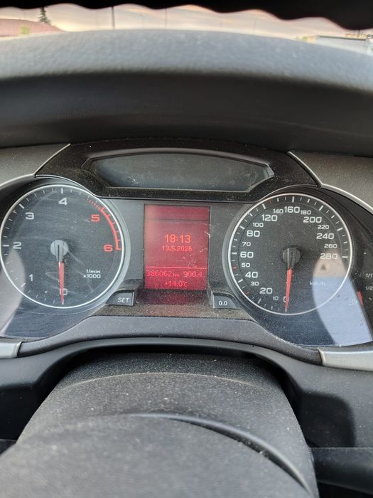 Sprzedam audi A5  b8