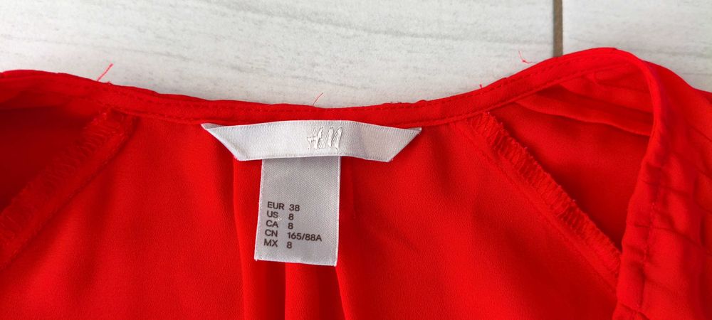 czerwona bluzeczka letnia H&M