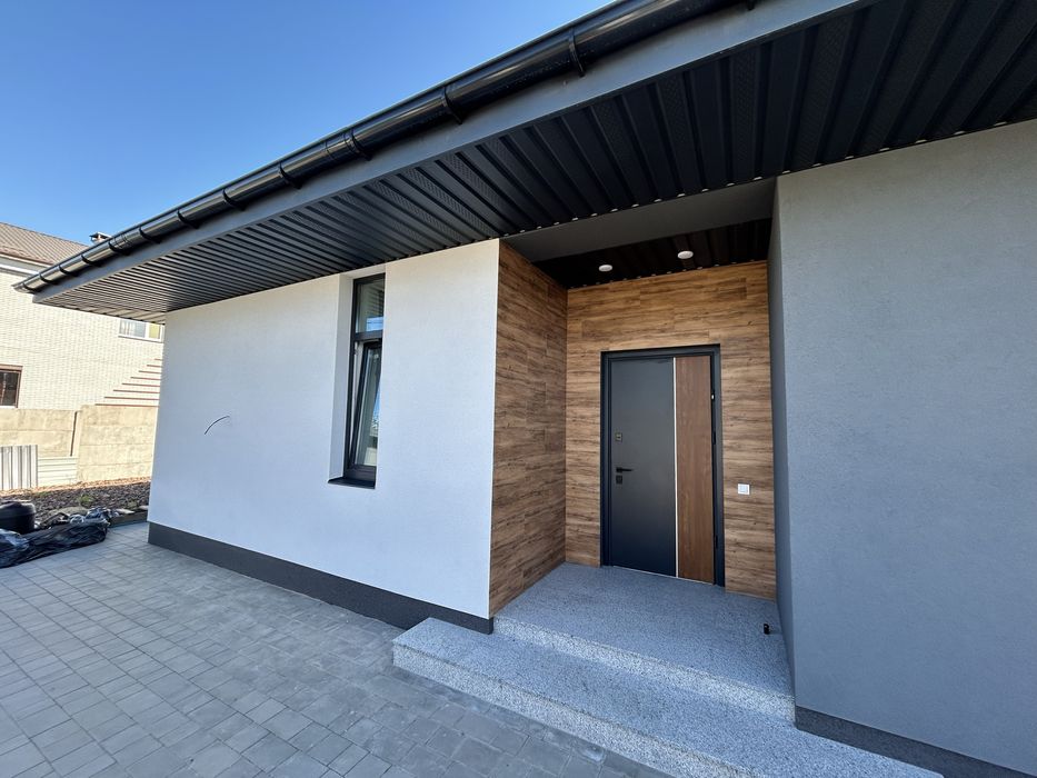 Утепление стен фасадов домов пенопласт вата короед барашек покраска