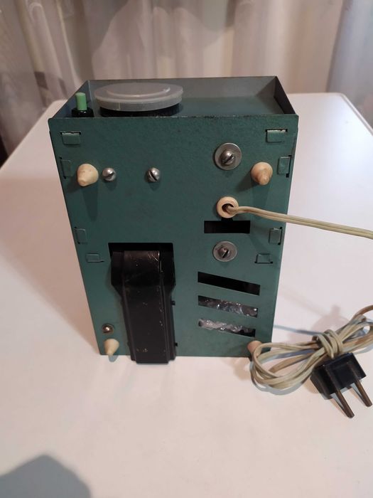 Фільмоскоп ФД-2(діапроектор)дитячий+запасна лампа СССР вінтаж