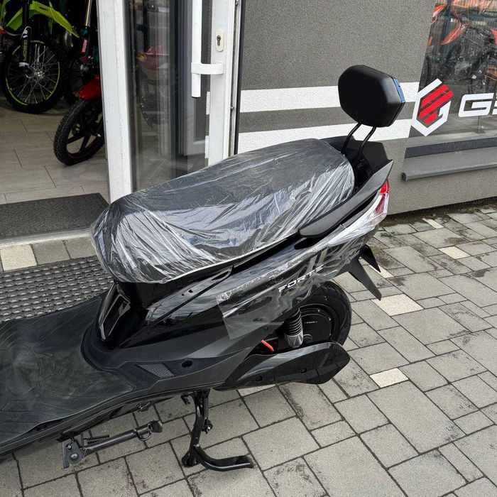 Електроскутер FORTE HAWK 2000,шв. 45 км/год 60В/20Ач доставка гарантія