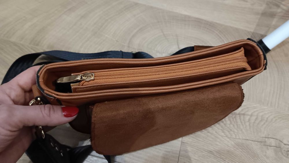 Torebka Laura Biaggi camel brąz
