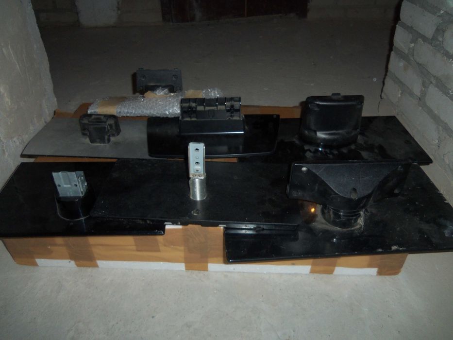 Podstawa, noga, stopa do tv  Sharp, Samsung, JTC, Manta itp