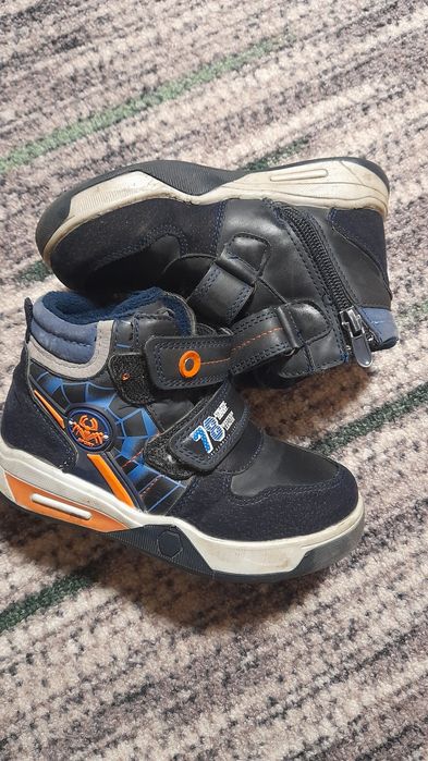 Взуття на хлопчика, зимове,осінь,34,32,28розміри