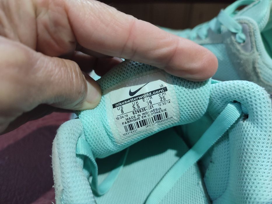 Кросівки Nike 39 кроссовки