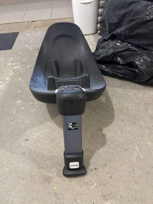 Fotelik Cybex z baza isofix