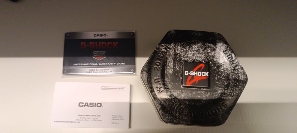 CASIO  Gshock  GM-2100BB