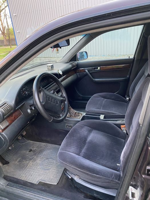 Продам AUDI 100 C4 2.8E 1993