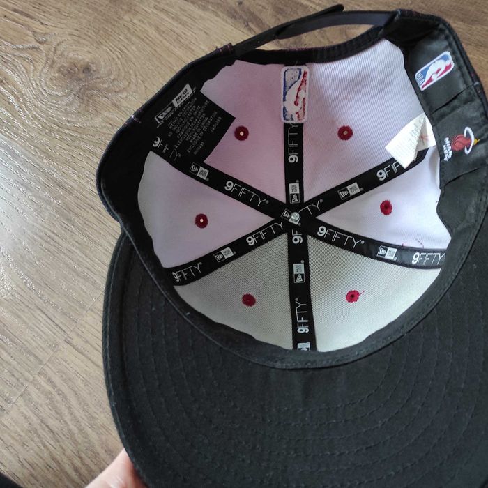 Кепка бейсболка New Era   Heat NBA 20 Back Half 9FIFTY.