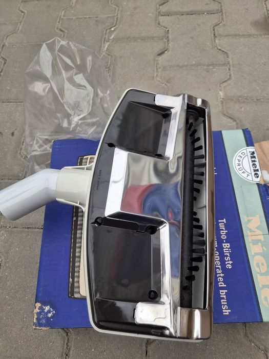 Turboszczotka do odkurzacza miele