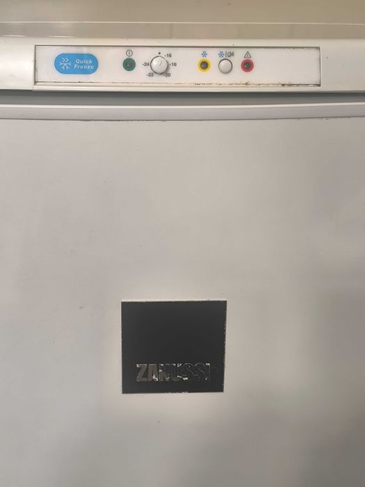 Arca vertical zanussi