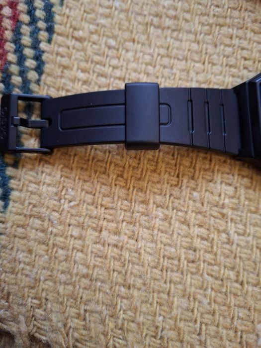 Годинник Casio F-105W