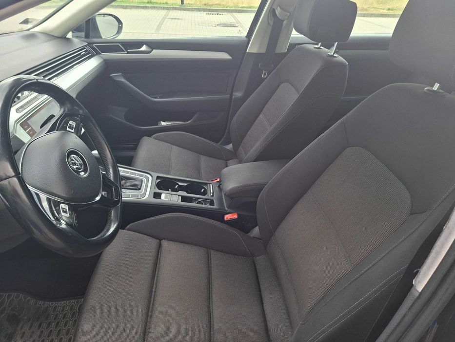 Volkswagen Passat B8 Variant Cofortline 1,8 TSI o mocy 180