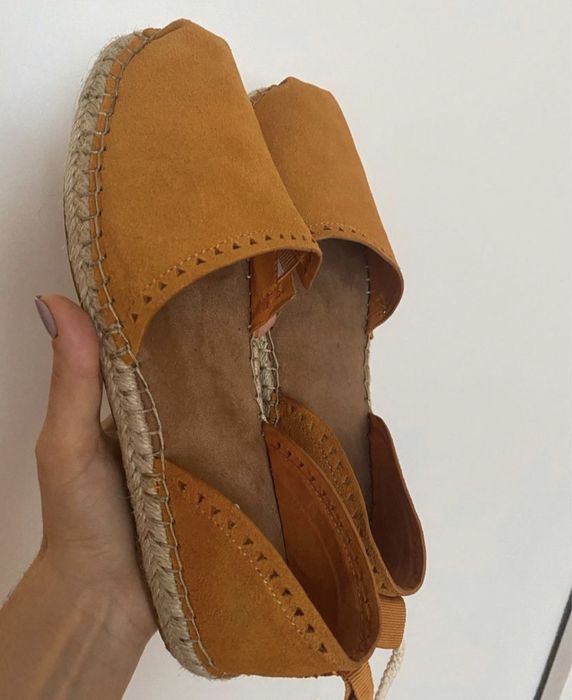 Toms, нові, 38 р.