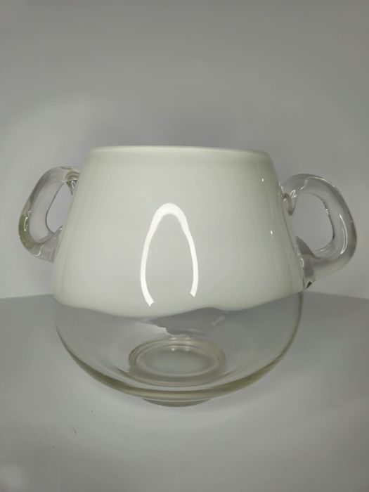 Wazon Tarnowiec Jerzy Słuczan-Orkusz Biały