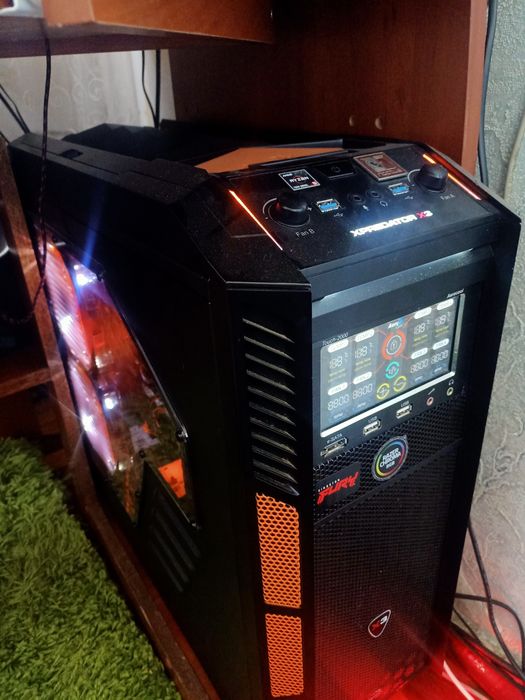 XPRESATOR X3 корпус для игрового ПК