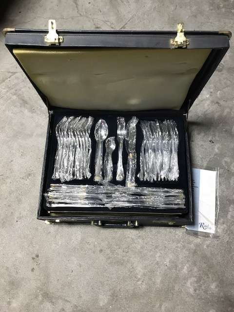 Complete cutlery set64750657114241123