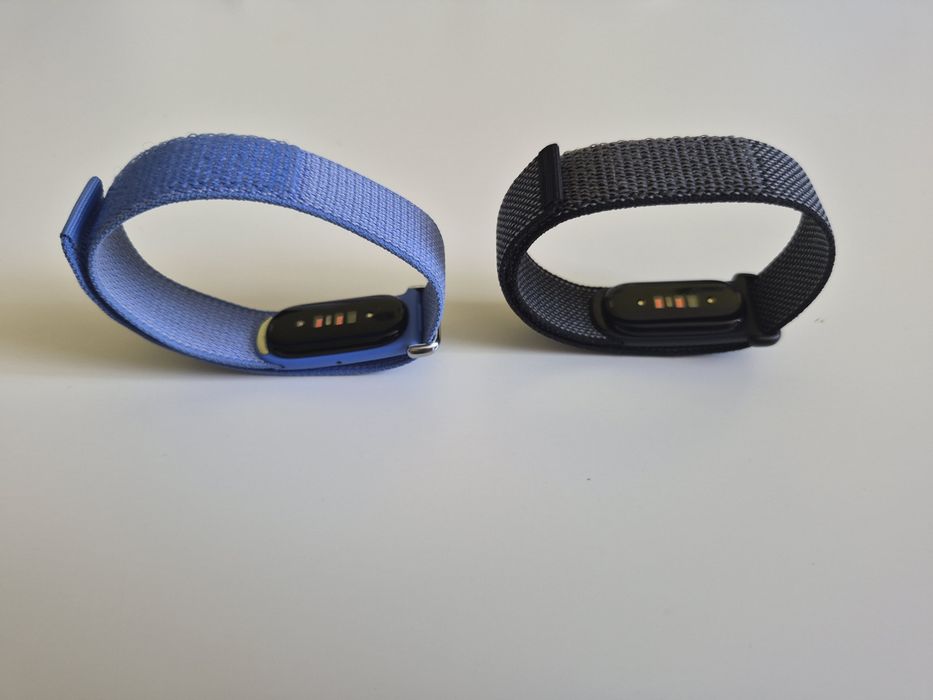 Новий фітнес-трекер Google Fitbit Air (Screenless) / ШІ-браслет