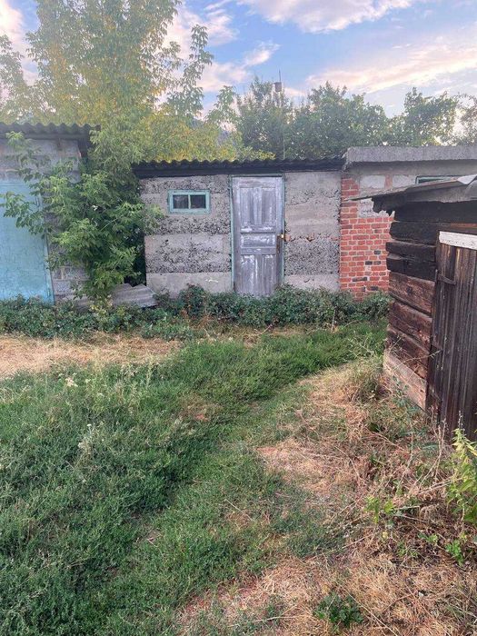 Терміново продам 3-х  кімнатну квартиру в с.Ватутіне