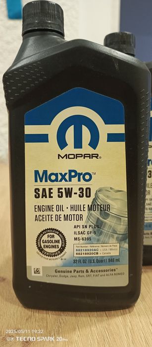 Олива двигуна Mopar MaxPro SAE 5W-30 оригінал.