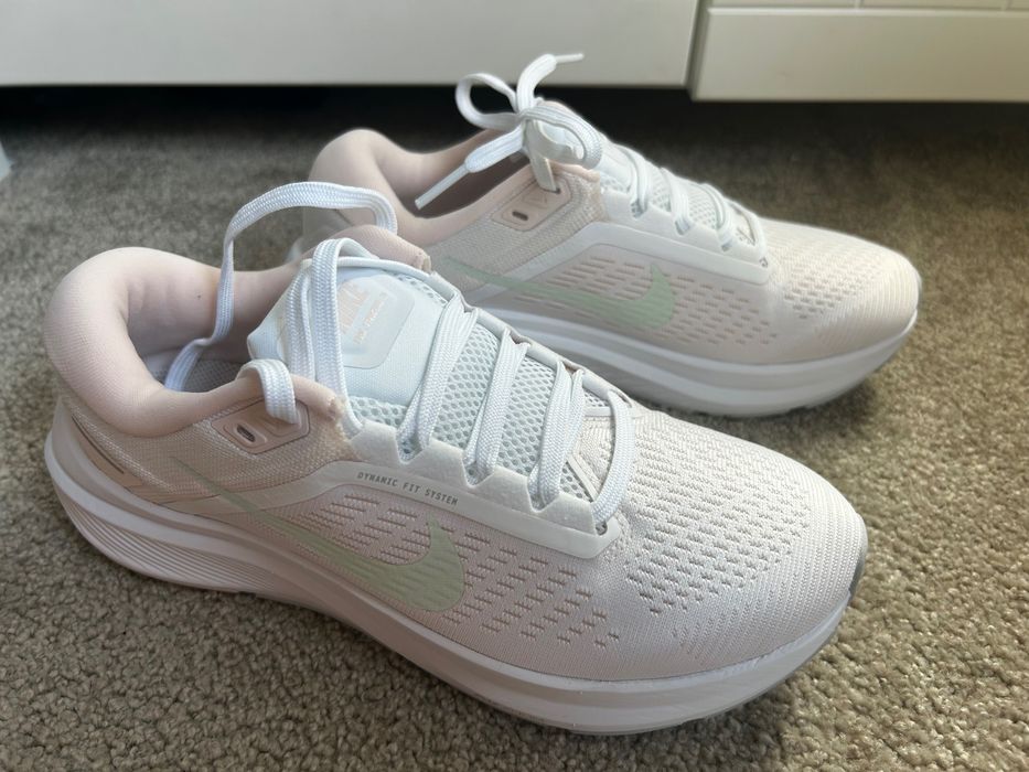 Nowe damskie buty Nike Air Zoom 38