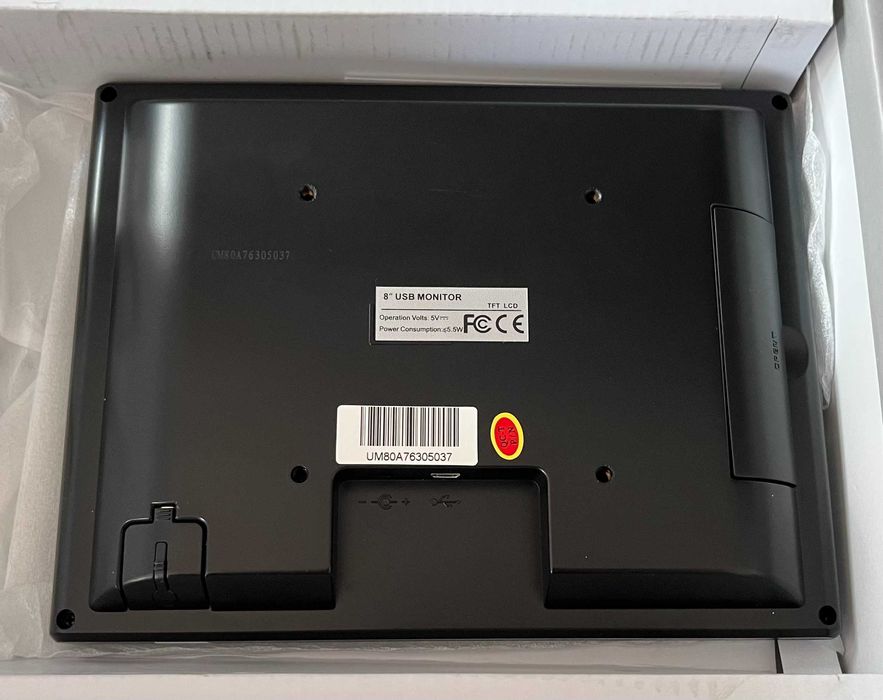 Lilliput USB Monitor 8" - UM-80/C/T (USB Touch Screen)