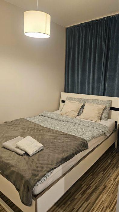 Apartament, Mieszkanie przy Rondo ONZ na doby i go